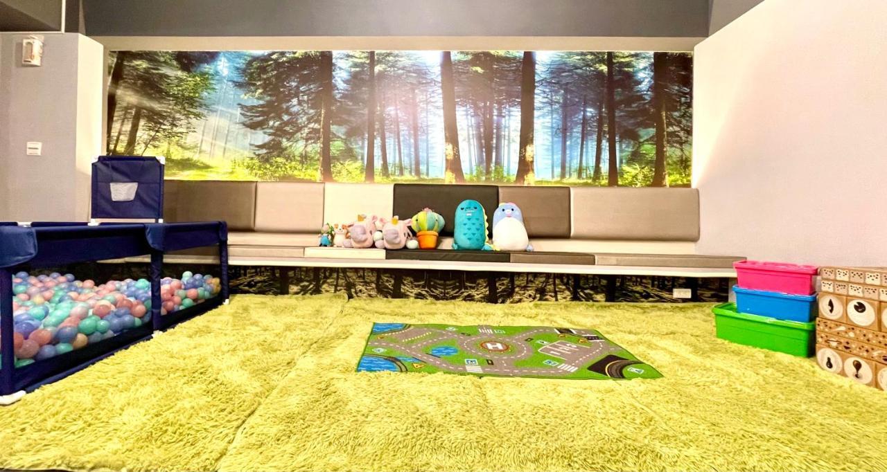 Meci Hotel Kota Hualien Bagian luar foto