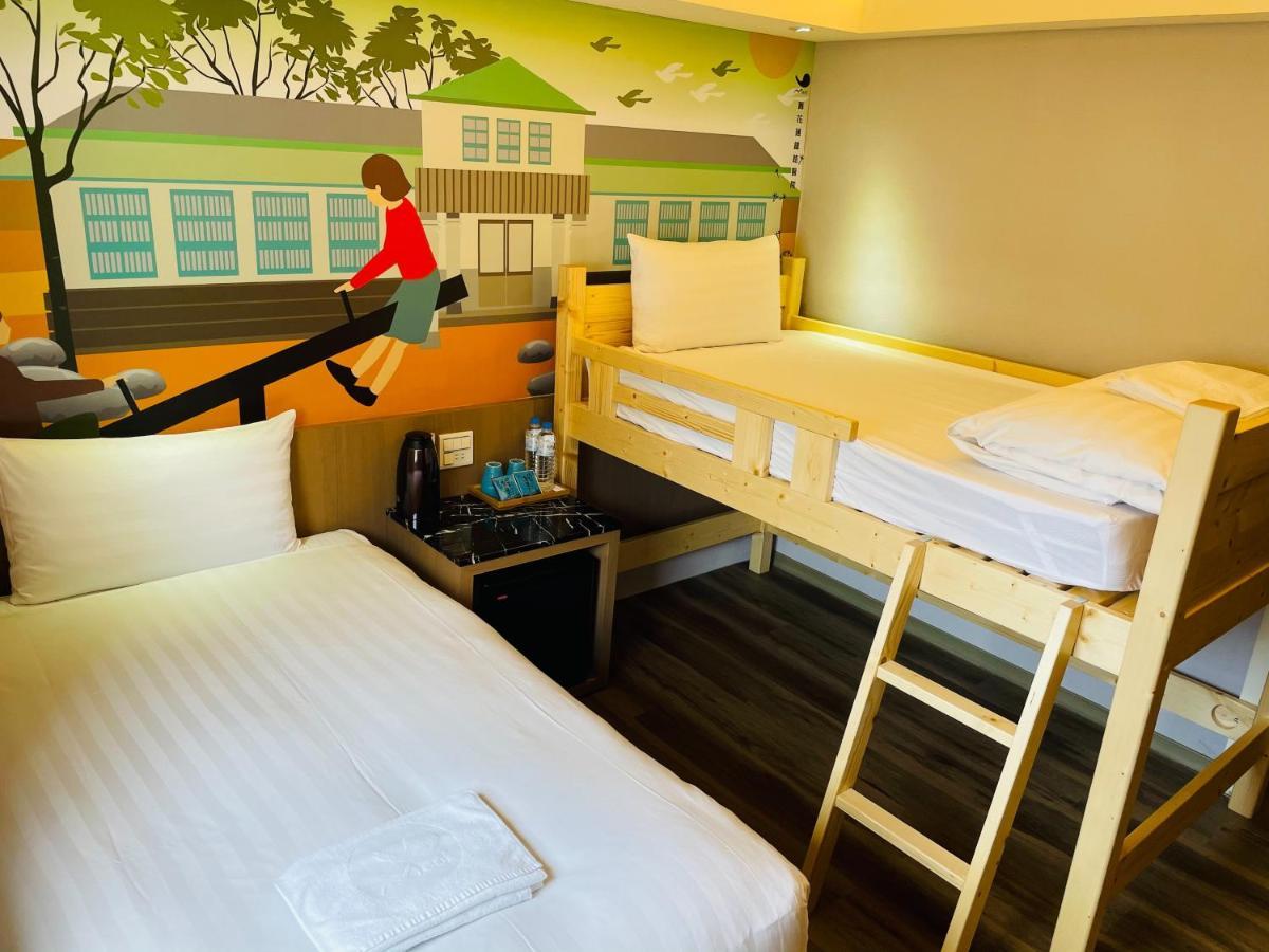 Meci Hotel Kota Hualien Bagian luar foto