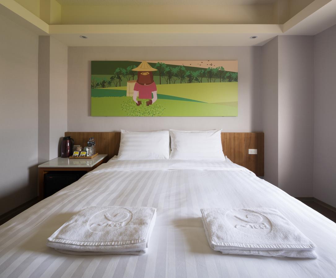 Meci Hotel Kota Hualien Bagian luar foto